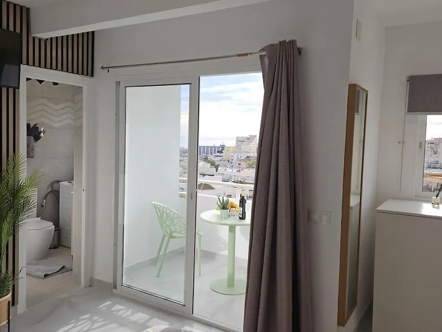 Congreso Sunset Terrace. With Sunny Terrace And Sea Views. Apartment Torremolinos